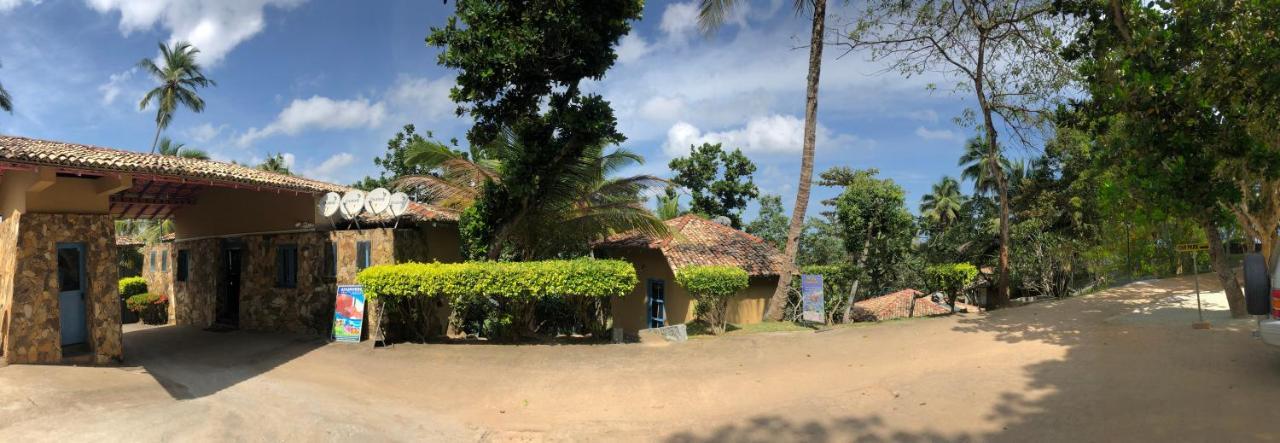 Palace Mirissa Exterior foto